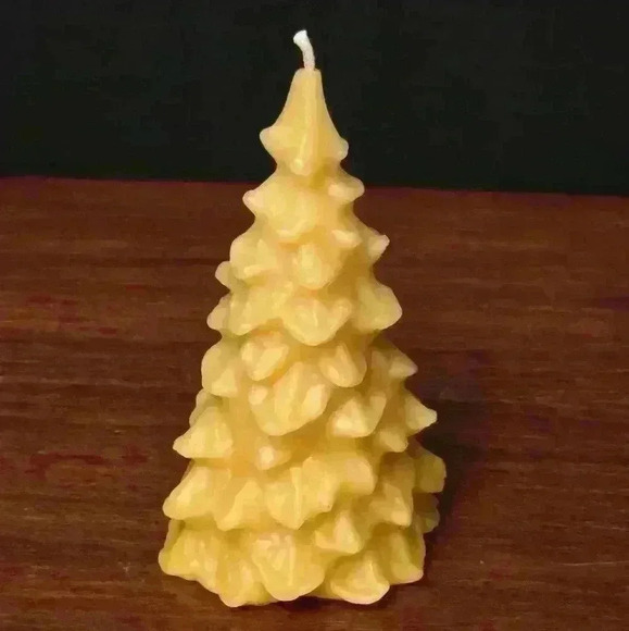 Handmade Beeswax Candles Medium  Tree - Picture 1 of 3